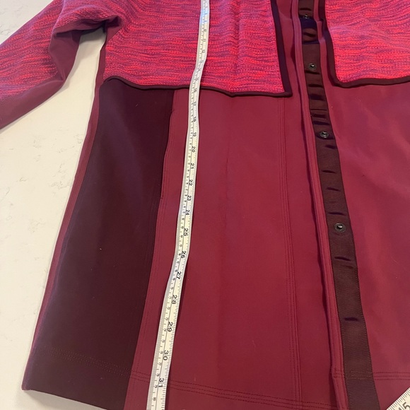 NWT Lululemon Women's Cocoon Car Coat - Burgundy Size Medium RARE FIND - Picture 11 of 12